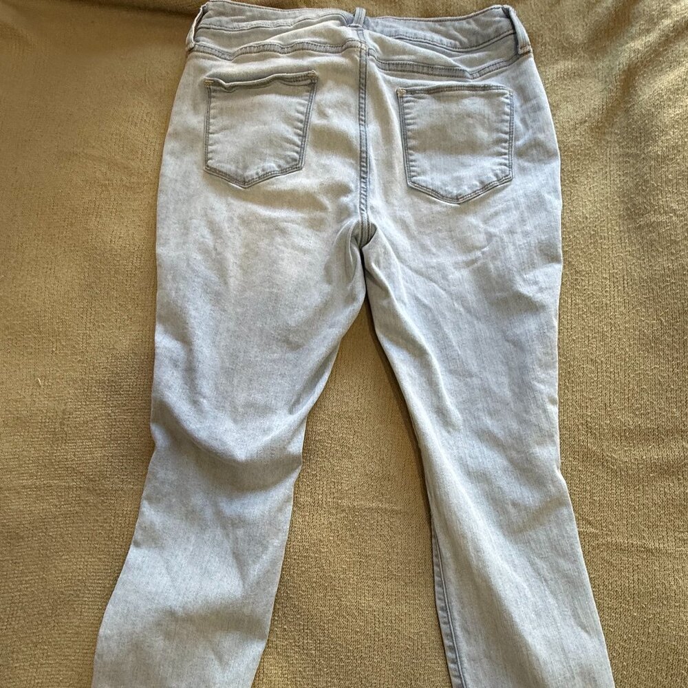 2 Pairs Size 10 Distressed Women's Jeans - Picture 3 of 7